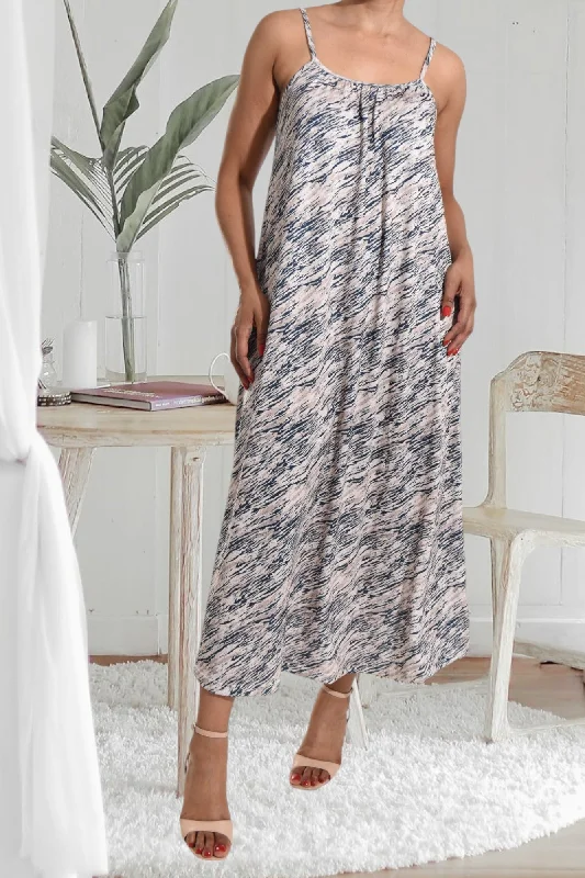 Casual maxi dresses with pockets-Navy And Cream Floral Strappy Maxi Dress