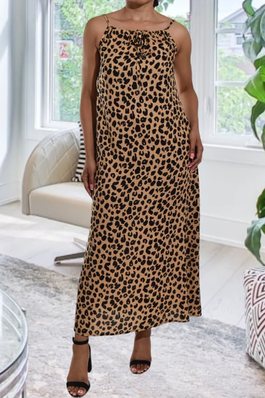 Sexy back maxi dresses-Black Printed Strappy Maxi Dress