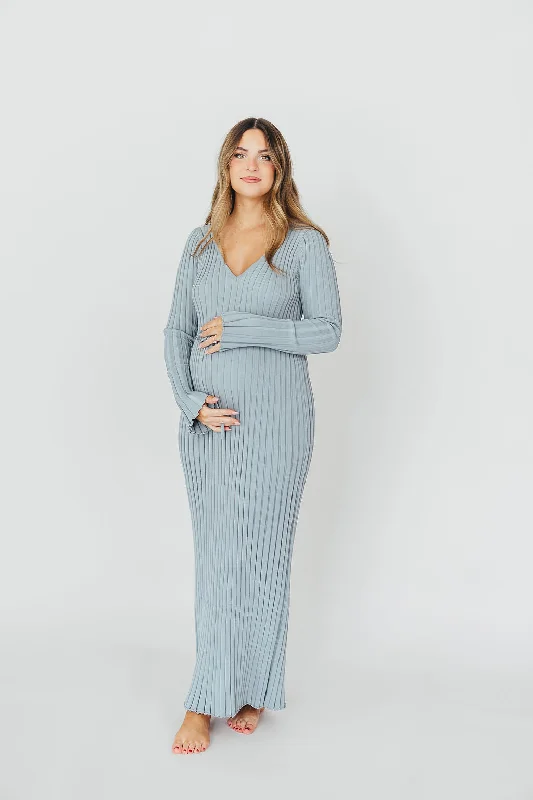 Trendy plus size maxi dresses for summer-Berkeley Ribbed Knit Maxi Dress With V-Neck in Dusty Blue - Bump Friendly