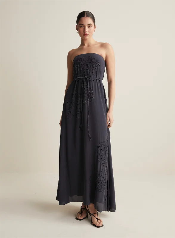 Casual maxi dresses with belt-Meisha Silk Bead Embroidery Maxi Dress