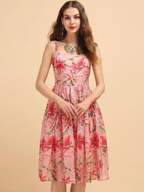 Elegant midi dresses with detailed lacework-Simply Chic Floral Midi Dress