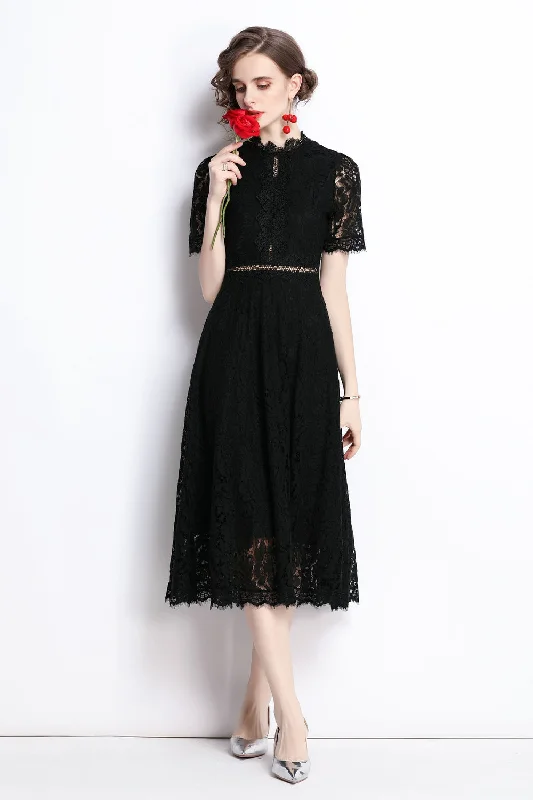 Midi dresses with subtle metallic finishes-Black Evening A-line Crewneck Short Sleeve Midi Lace Dress