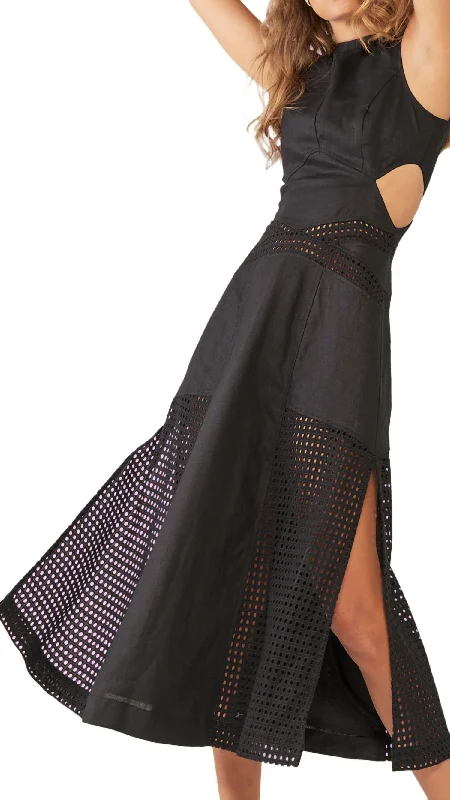 Trendy midi dresses for casual parties-Capture Midi Dress In Onyx