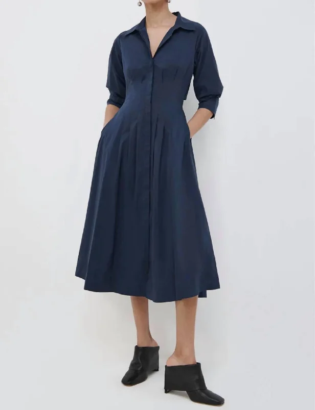 Midi dresses for a casual day at work-Jazz Midi Dress In Midnight