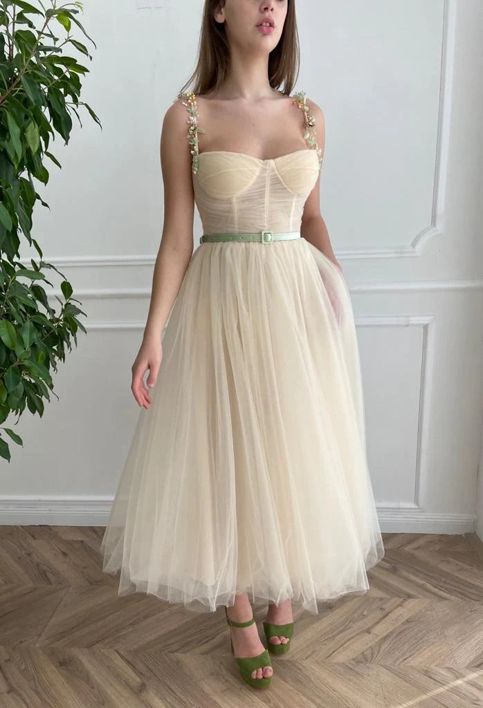 Evening dress with low back-A-Line Tulle Gown Ivory Sun Dress