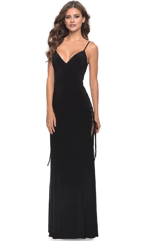 Evening dress with luxe details-Black Braided Detail Floor-length Backless Sexy V-Neck Long Gown