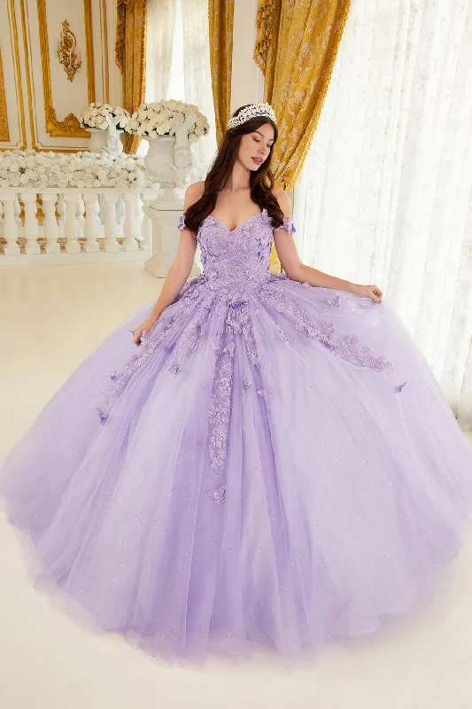 Evening dress with sequined bodice-Lavender Floral Quince Ball Gown Princess Dress Floor Length with Crystals Appliques