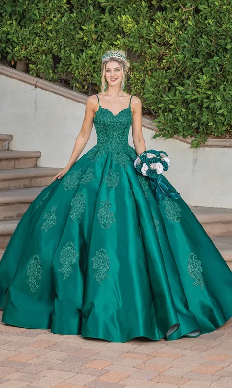 High-neck evening dress for formal event-Simple Quinceanera Dress Floor Length Sleeveless Ball Gown