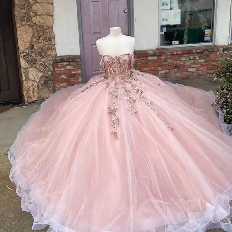 Evening dress with floor-sweeping skirt-Tulle Appliques Ball Gown Quinceanera Dresses Princess Dress